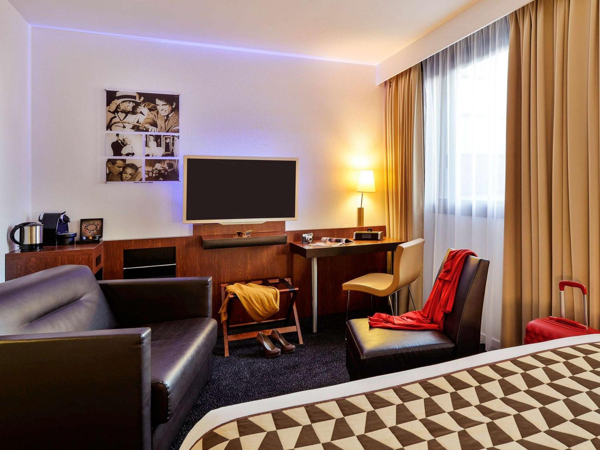 Hotel Mercure Lyon Centre Lumiere Exterior photo