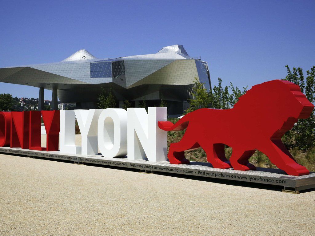 Hotel Mercure Lyon Centre Lumiere Exterior photo